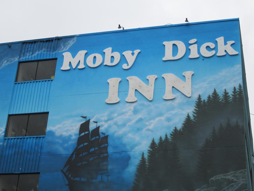 Moby Dick Inn Prince Rupert Exterior foto